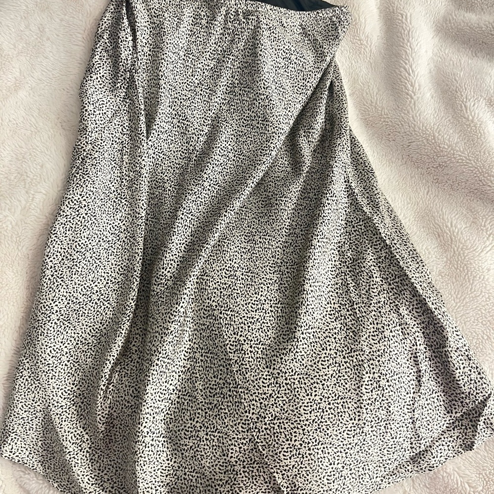 Elegant Black and White Women's Midi Skirt